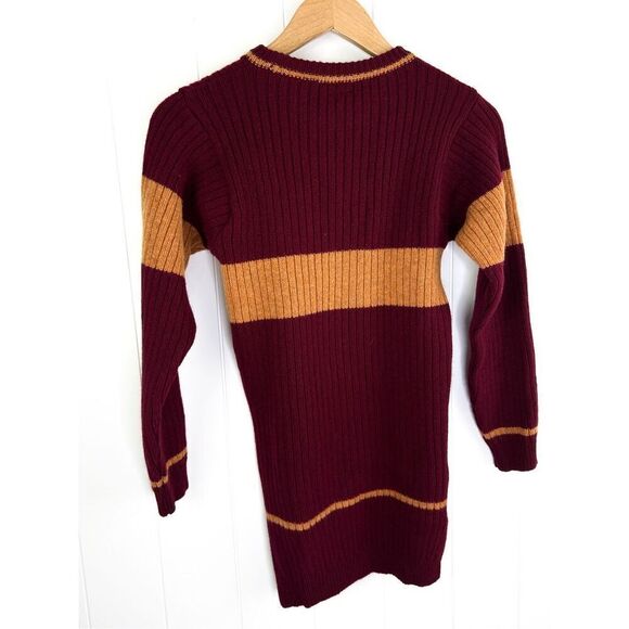 NWT Harry Potter Replica Costume Lambswool Gryffindor Sweater Scotland XS - Picture 8 of 12